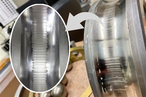 Bearing damage caused by electrical erosion